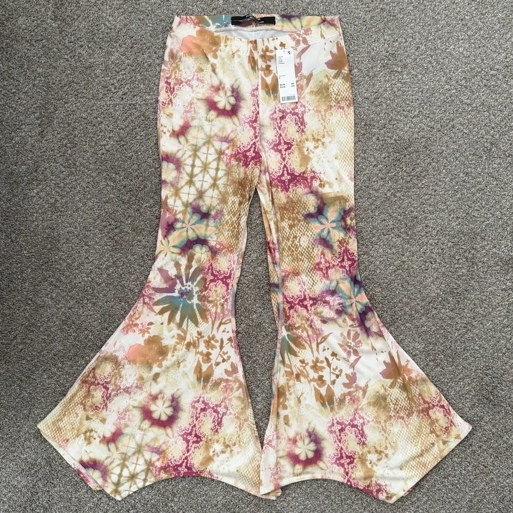 Urban Outfitters Silence+Noise Tina Flare Pants